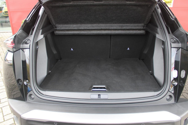 Peugeot 2008 1.2 130PK AUTOMAAT GT PACK | TREKHAAK | NAVIGATIE | ELEKTRISCHE STOELVERSTELLING | MASSAGE STOEL | STOEL VERWARMING | CAMERA VOOR / ACHTER | DRAADLOOS APPLE-CARPLAY / ANDROID-AUTO | DRAADLOOS LADEN | KEYLESS ENTRY / START | DODEHOEK DETECTIE | ADAPTIVE CRUISE CONTROL | ALCANTARA BEKLEDING | PARKEERSENSOREN VOOR EN ACHTER |