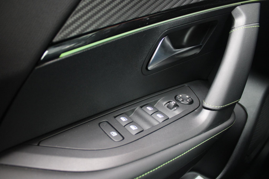 Peugeot 2008 1.2 130PK AUTOMAAT GT PACK | TREKHAAK | NAVIGATIE | ELEKTRISCHE STOELVERSTELLING | MASSAGE STOEL | STOEL VERWARMING | CAMERA VOOR / ACHTER | DRAADLOOS APPLE-CARPLAY / ANDROID-AUTO | DRAADLOOS LADEN | KEYLESS ENTRY / START | DODEHOEK DETECTIE | ADAPTIVE CRUISE CONTROL | ALCANTARA BEKLEDING | PARKEERSENSOREN VOOR EN ACHTER |