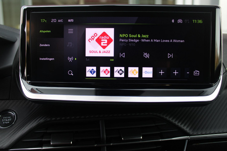 Peugeot 2008 1.2 130PK AUTOMAAT GT PACK | TREKHAAK | NAVIGATIE | ELEKTRISCHE STOELVERSTELLING | MASSAGE STOEL | STOEL VERWARMING | CAMERA VOOR / ACHTER | DRAADLOOS APPLE-CARPLAY / ANDROID-AUTO | DRAADLOOS LADEN | KEYLESS ENTRY / START | DODEHOEK DETECTIE | ADAPTIVE CRUISE CONTROL | ALCANTARA BEKLEDING | PARKEERSENSOREN VOOR EN ACHTER |