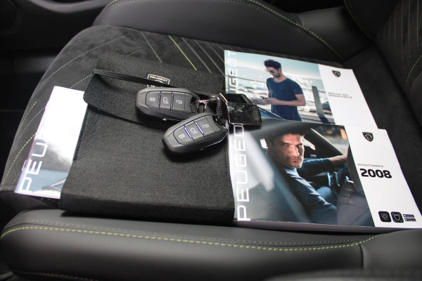 Peugeot 2008 1.2 130PK AUTOMAAT GT PACK | TREKHAAK | NAVIGATIE | ELEKTRISCHE STOELVERSTELLING | MASSAGE STOEL | STOEL VERWARMING | CAMERA VOOR / ACHTER | DRAADLOOS APPLE-CARPLAY / ANDROID-AUTO | DRAADLOOS LADEN | KEYLESS ENTRY / START | DODEHOEK DETECTIE | ADAPTIVE CRUISE CONTROL | ALCANTARA BEKLEDING | PARKEERSENSOREN VOOR EN ACHTER |