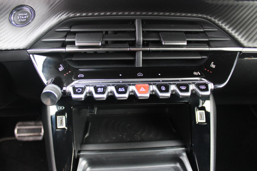 Peugeot 2008 1.2 130PK AUTOMAAT GT PACK | TREKHAAK | NAVIGATIE | ELEKTRISCHE STOELVERSTELLING | MASSAGE STOEL | STOEL VERWARMING | CAMERA VOOR / ACHTER | DRAADLOOS APPLE-CARPLAY / ANDROID-AUTO | DRAADLOOS LADEN | KEYLESS ENTRY / START | DODEHOEK DETECTIE | ADAPTIVE CRUISE CONTROL | ALCANTARA BEKLEDING | PARKEERSENSOREN VOOR EN ACHTER |