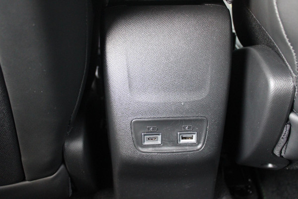 Peugeot 2008 1.2 130PK AUTOMAAT GT PACK | TREKHAAK | NAVIGATIE | ELEKTRISCHE STOELVERSTELLING | MASSAGE STOEL | STOEL VERWARMING | CAMERA VOOR / ACHTER | DRAADLOOS APPLE-CARPLAY / ANDROID-AUTO | DRAADLOOS LADEN | KEYLESS ENTRY / START | DODEHOEK DETECTIE | ADAPTIVE CRUISE CONTROL | ALCANTARA BEKLEDING | PARKEERSENSOREN VOOR EN ACHTER |