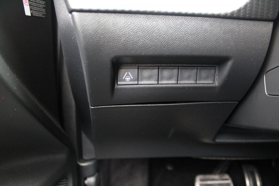 Peugeot 2008 1.2 130PK AUTOMAAT GT PACK | TREKHAAK | NAVIGATIE | ELEKTRISCHE STOELVERSTELLING | MASSAGE STOEL | STOEL VERWARMING | CAMERA VOOR / ACHTER | DRAADLOOS APPLE-CARPLAY / ANDROID-AUTO | DRAADLOOS LADEN | KEYLESS ENTRY / START | DODEHOEK DETECTIE | ADAPTIVE CRUISE CONTROL | ALCANTARA BEKLEDING | PARKEERSENSOREN VOOR EN ACHTER |