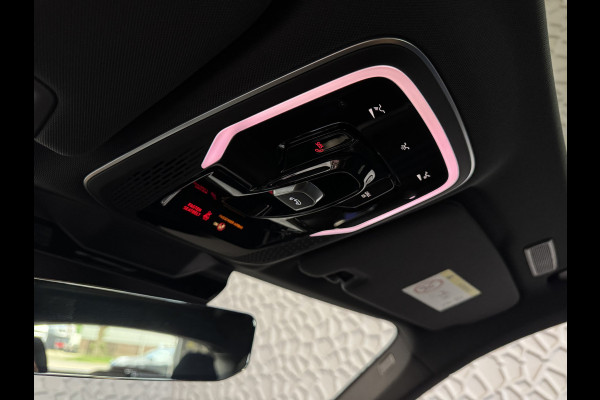 Lynk & Co 01 2025  / STUUR/STOEL VERW. 1.5 261 PK ZWARTE HEMEL 360CAM 4 JAAR GARANTIE PHEV Plug-in Hybrid More