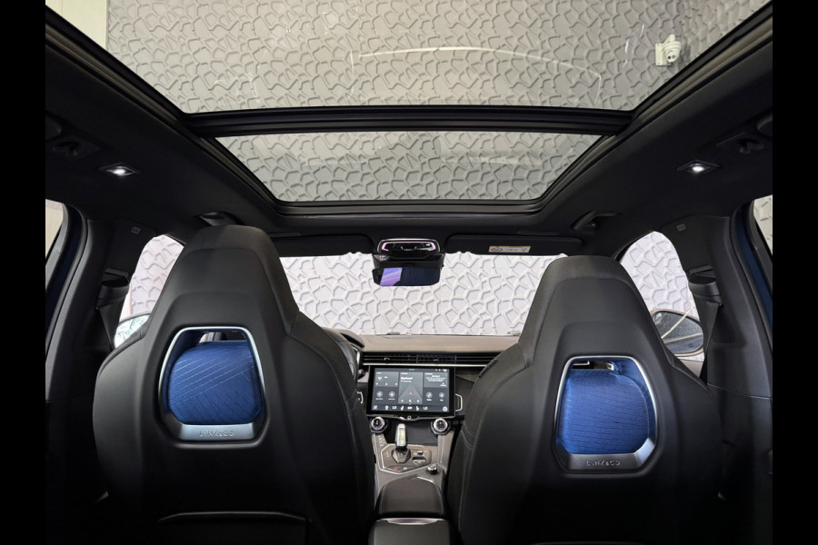 Lynk & Co 01 2025  / STUUR/STOEL VERW. 1.5 261 PK ZWARTE HEMEL 360CAM 4 JAAR GARANTIE PHEV Plug-in Hybrid More