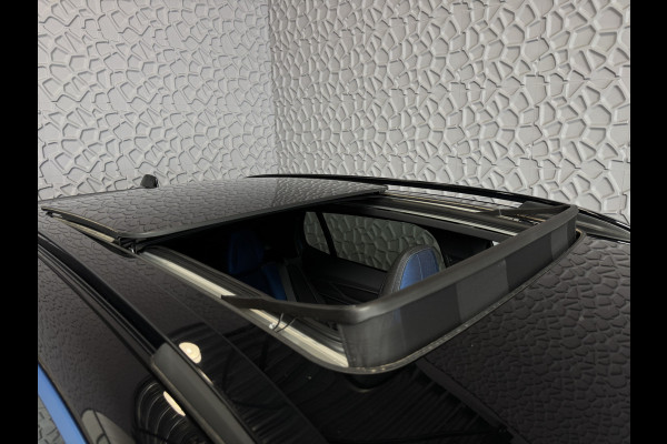 Lynk & Co 01 2025  / STUUR/STOEL VERW. 1.5 261 PK ZWARTE HEMEL 360CAM 4 JAAR GARANTIE PHEV Plug-in Hybrid More