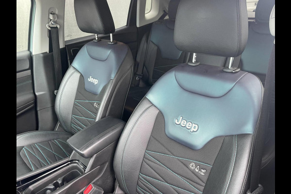 Jeep Compass 4xe 240 Plug-in Hybrid Electric Upland