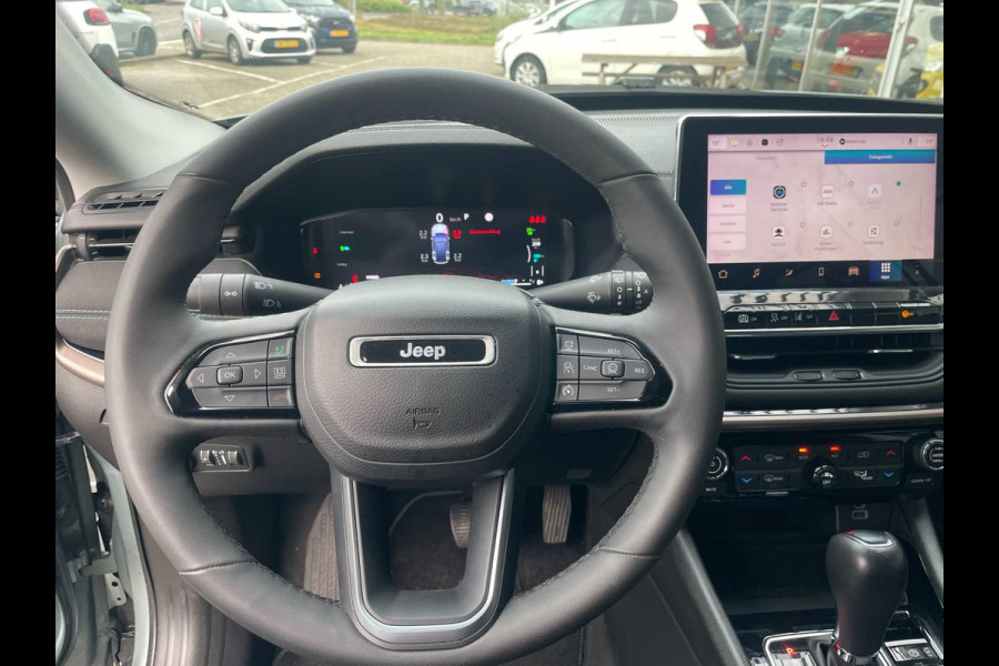 Jeep Compass 4xe 240 Plug-in Hybrid Electric Upland