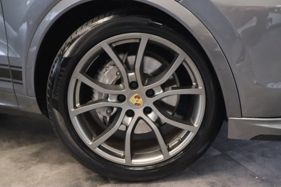 Porsche Cayenne 3.0 E-Hybrid BOSE Sport Chrono Leder Schuif/kanteldak Magnum