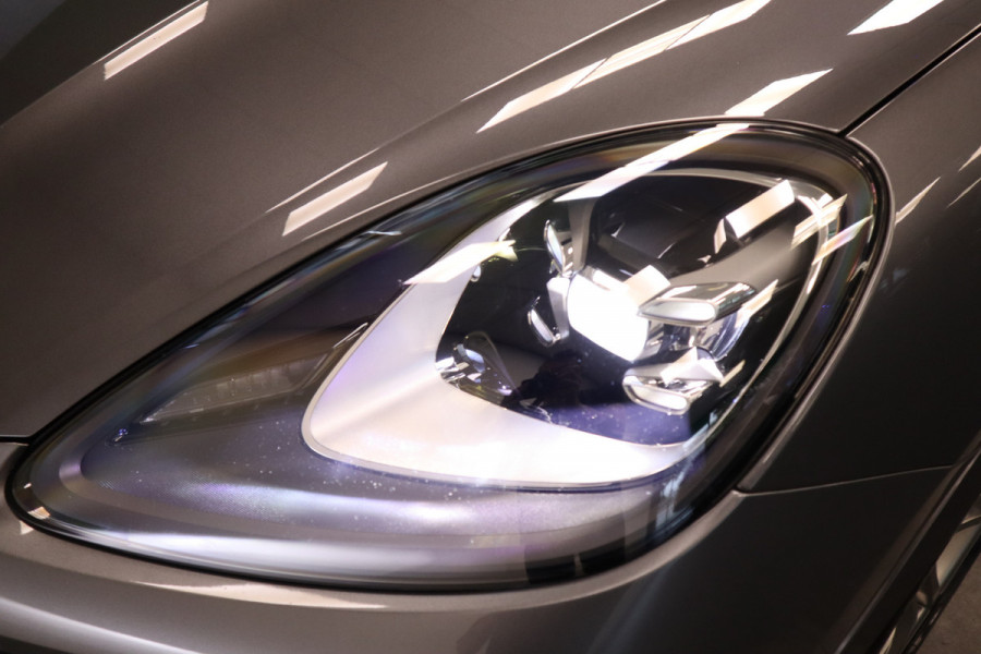 Porsche Cayenne 3.0 E-Hybrid BOSE Sport Chrono Leder Schuif/kanteldak Magnum