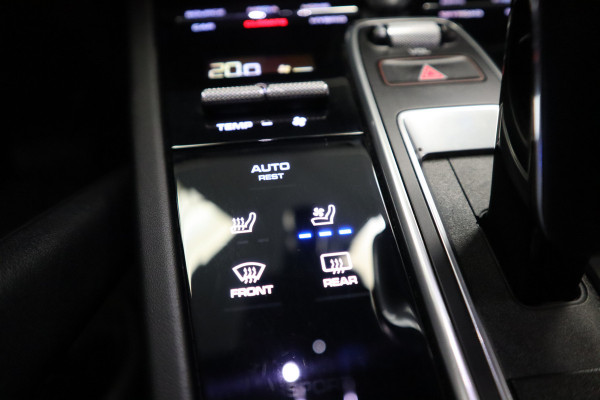 Porsche Cayenne 3.0 E-Hybrid BOSE Sport Chrono Leder Schuif/kanteldak Magnum