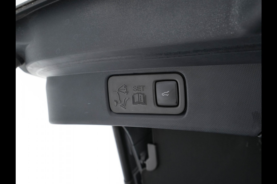 Ford Mustang Mach-E RWD 75 kWh [ 3-Fase ] {SOH-94%} (INCL-BTW) *PANO | LUXURY-LEATHER | ADAPTIVE-CRUISE | BANG&OLUFSEN | MEMORY-PACK | TOP-VIEW | FULL-LED | BLIND-SPOT | DAB+ | DIGI-COCKPIT | KEYLESS | NAVI-FULLMAP | CARPLAY | COMFORT-SEATS |