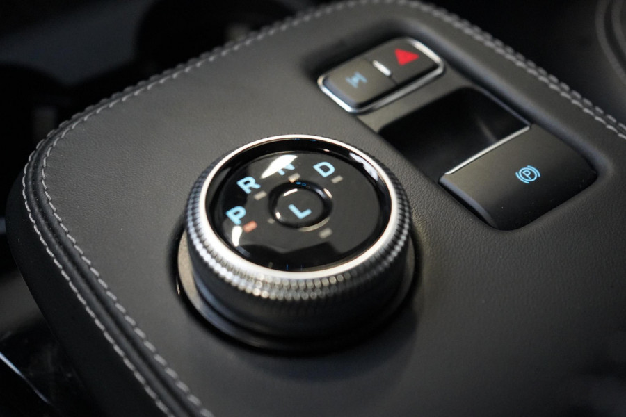 Ford Mustang Mach-E RWD 75 kWh | 360 camera | B&O | Leder | Stoel- en stuurverwarming | Parkeerassistent