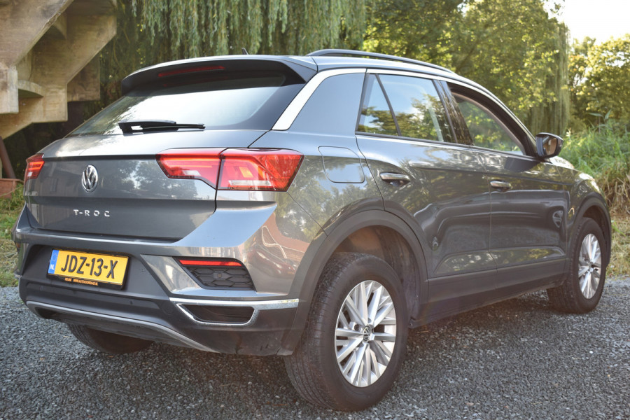 Volkswagen T-Roc 1.5 TSI 150PK DSG Style CARPLAY/ACC/NAVI