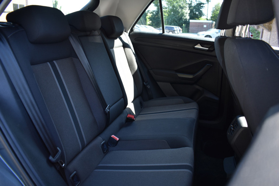 Volkswagen T-Roc 1.5 TSI 150PK DSG Style CARPLAY/ACC/NAVI