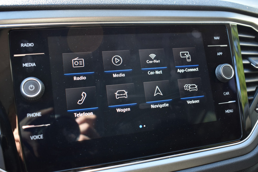 Volkswagen T-Roc 1.5 TSI 150PK DSG Style CARPLAY/ACC/NAVI