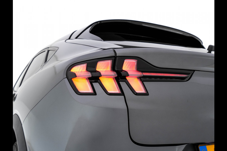 Ford Mustang Mach-E RWD 75 kWh [ 3-Fase ] {SOH-94%} (INCL-BTW) *PANO | LUXURY-LEATHER | ADAPTIVE-CRUISE | BANG&OLUFSEN | MEMORY-PACK | TOP-VIEW | FULL-LED | BLIND-SPOT | DAB+ | DIGI-COCKPIT | KEYLESS | NAVI-FULLMAP | CARPLAY | COMFORT-SEATS |