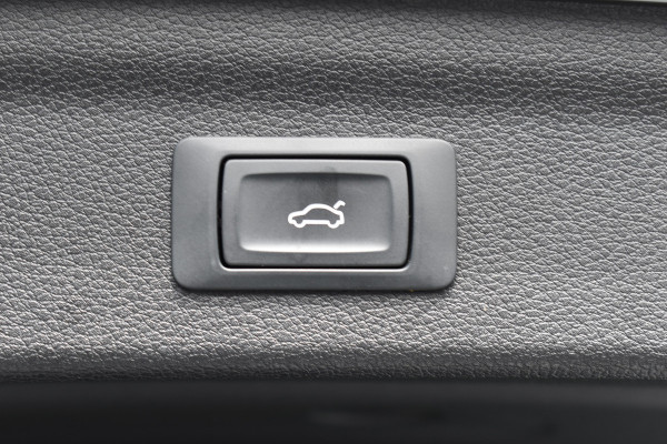 Audi Q3 45 TFSIe 245PK S-TRONIC HYBRID S-LINE VIRTUAL/PDC/CARPLAY