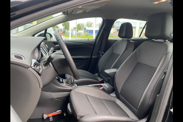 Opel Astra Sports Tourer BWJ 2021 | 1.2 111PK Bus Elegance | TREKHAAK | CLIMA | NAVI | CAMERA | PDC V+A |