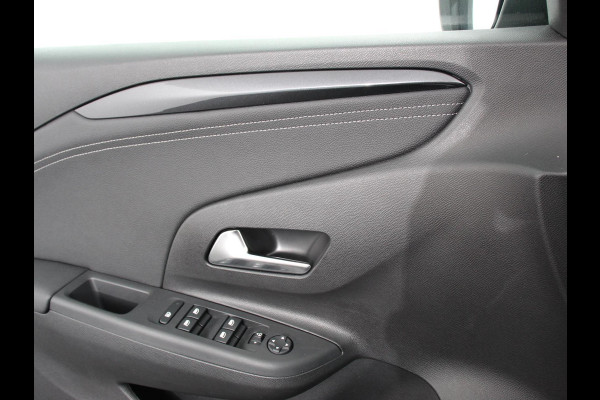 Opel Corsa 1.2 Turbo 100pk GS Demo! Nieuw model! | Navigatie Apple Carplay/Android Auto Digitale Cockpit Airco Camera Parkeer sensoren V+A Cruise Control Lichtmetalen Velgen Dab