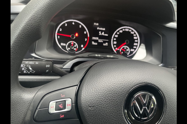 Volkswagen Polo 1.0 TSI Comfortline Business Airco - Cruise control - Bluetooth - Mistlampen voor  - Navigatie full map - Radio/ CD speler - Start/ stop systeem - Stuur multifunctioneel