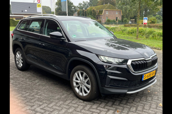 Škoda Kodiaq 1.5 TSI Business Edition 7 persoons | Trekhaak | LED verlichting | Camera | Android auto | Carplay (occasion)