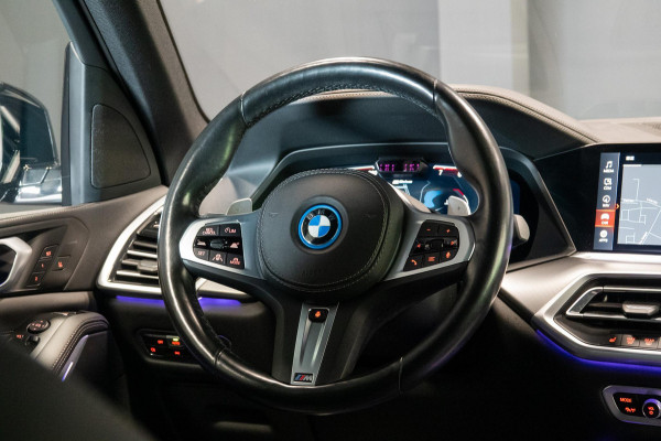 BMW X5 xDrive45e High Executive *M-Sport / Panorama / Surround-View / Memory / Soft-Close*