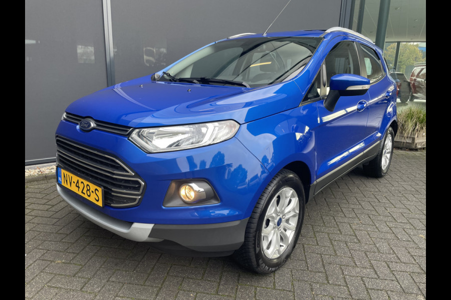 Ford EcoSport 1.5 Ti-VCT Titanium Achteruitrijcamera - Airco - Parkeersensoren achter - Keyless entry - Navigatie full map - dakrails - Mistlampen voor - Licht metalen velgen 16 inch - stuur leder