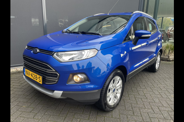 Ford EcoSport 1.5 Ti-VCT Titanium Achteruitrijcamera - Airco - Parkeersensoren achter - Keyless entry - Navigatie full map - dakrails - Mistlampen voor - Licht metalen velgen 16 inch - stuur leder
