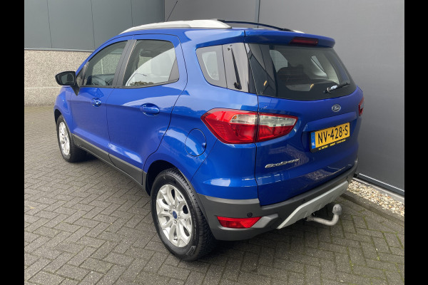 Ford EcoSport 1.5 Ti-VCT Titanium Achteruitrijcamera - Airco - Parkeersensoren achter - Keyless entry - Navigatie full map - dakrails - Mistlampen voor - Licht metalen velgen 16 inch - stuur leder