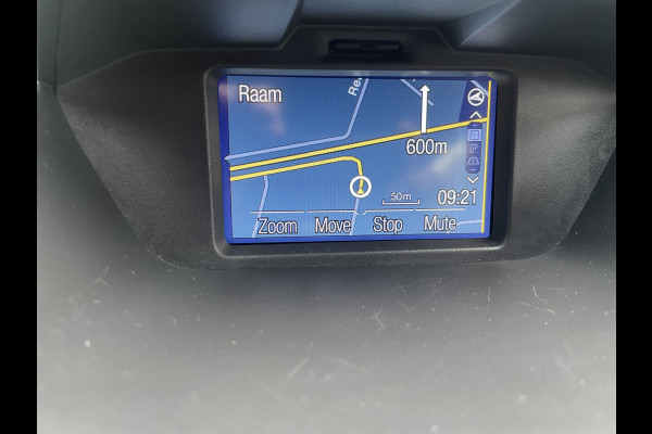 Ford EcoSport 1.5 Ti-VCT Titanium Achteruitrijcamera - Airco - Parkeersensoren achter - Keyless entry - Navigatie full map - dakrails - Mistlampen voor - Licht metalen velgen 16 inch - stuur leder