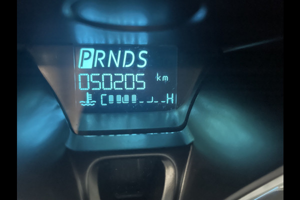 Ford EcoSport 1.5 Ti-VCT Titanium Achteruitrijcamera - Airco - Parkeersensoren achter - Keyless entry - Navigatie full map - dakrails - Mistlampen voor - Licht metalen velgen 16 inch - stuur leder