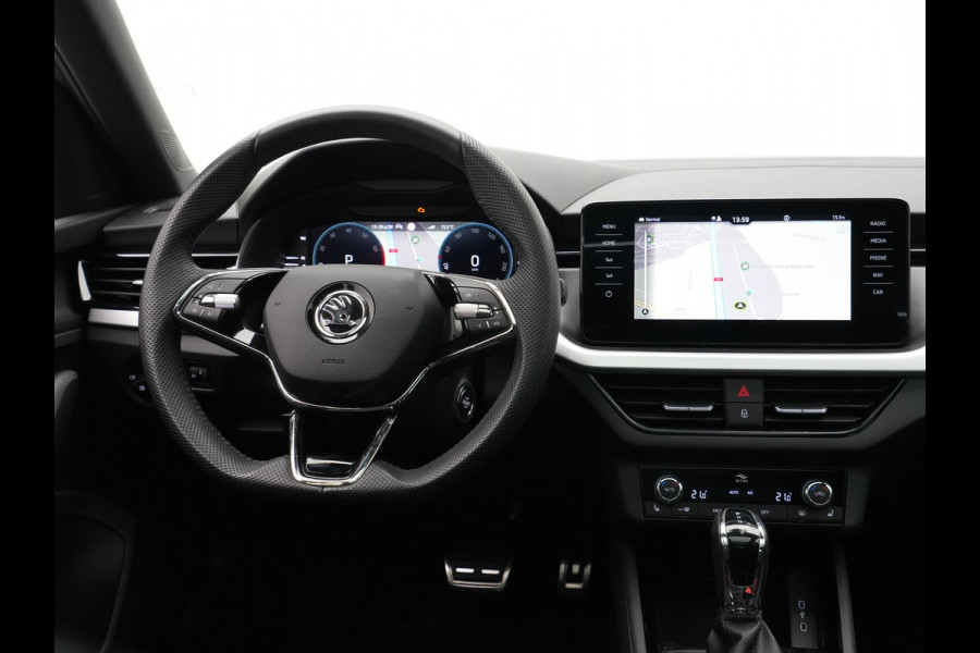 Škoda Kamiq 1.5 TSI ACT 150pk DSG Sport Panorama Navigatie Camera Stoelverwarming Carplay 241