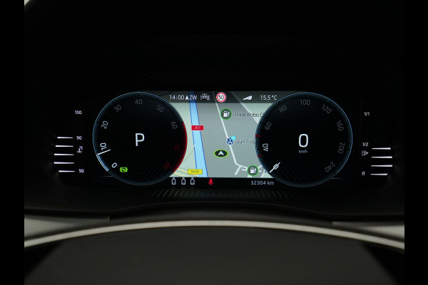 Škoda Kamiq 1.5 TSI ACT 150pk DSG Sport Panorama Navigatie Camera Stoelverwarming Carplay 241