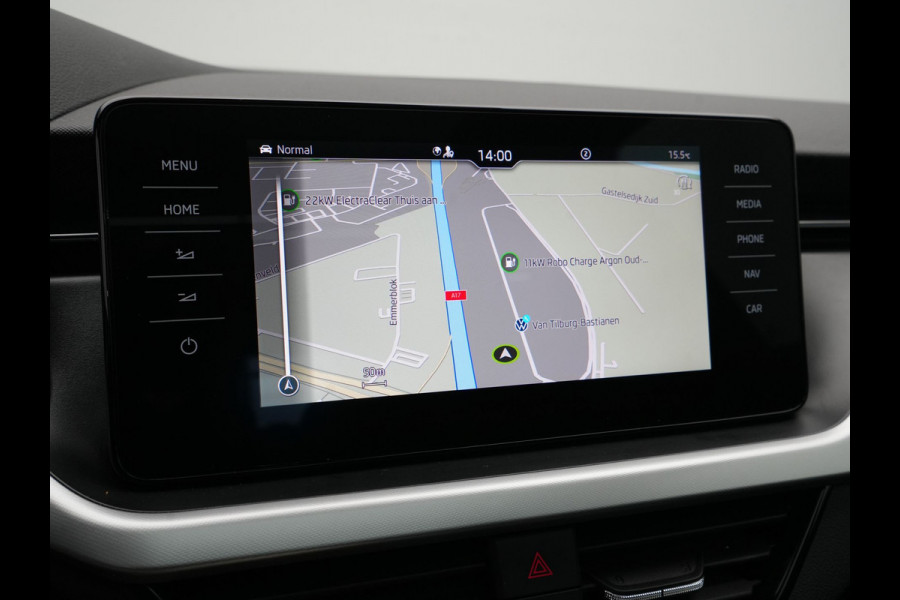 Škoda Kamiq 1.5 TSI ACT 150pk DSG Sport Panorama Navigatie Camera Stoelverwarming Carplay 241