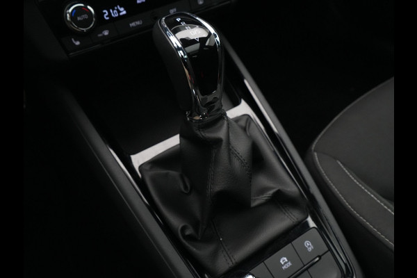 Škoda Kamiq 1.5 TSI ACT 150pk DSG Sport Panorama Navigatie Camera Stoelverwarming Carplay 241