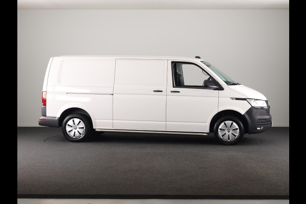 Volkswagen Transporter 2.0 TDI L2H3 28 110 PK | Verlengde garantie | Navigatie via app | Trekhaak | Parkeersensoren | Cruise control |