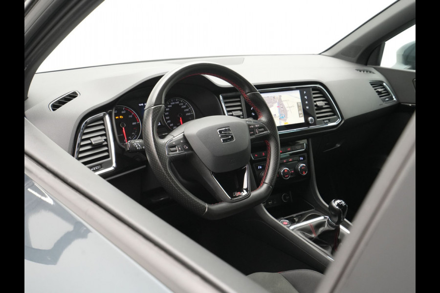 Seat Ateca 1.5 TSI FR Business Intense Navigatie 360 Camera Carplay Parkassist