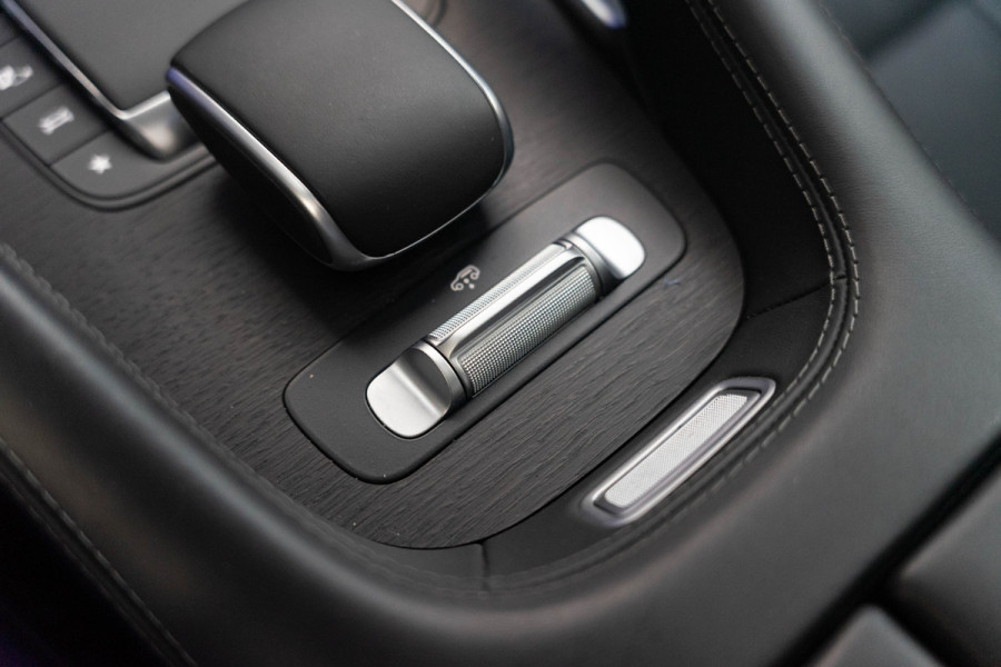 Mercedes-Benz GLE GLE 400 e 4MATIC AMG Line | Night | Trekhaak | 22 Inch | Nappa leder