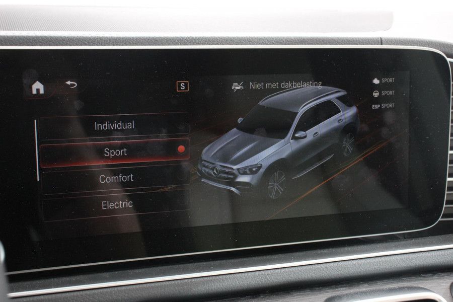 Mercedes-Benz GLE 350 e AMG 4-MATIC | DEMO ! | leder adaptive Cruise Control Burmester Audio Panorama dak 20 Inch Lichtmetalen Velgen Trekhaak