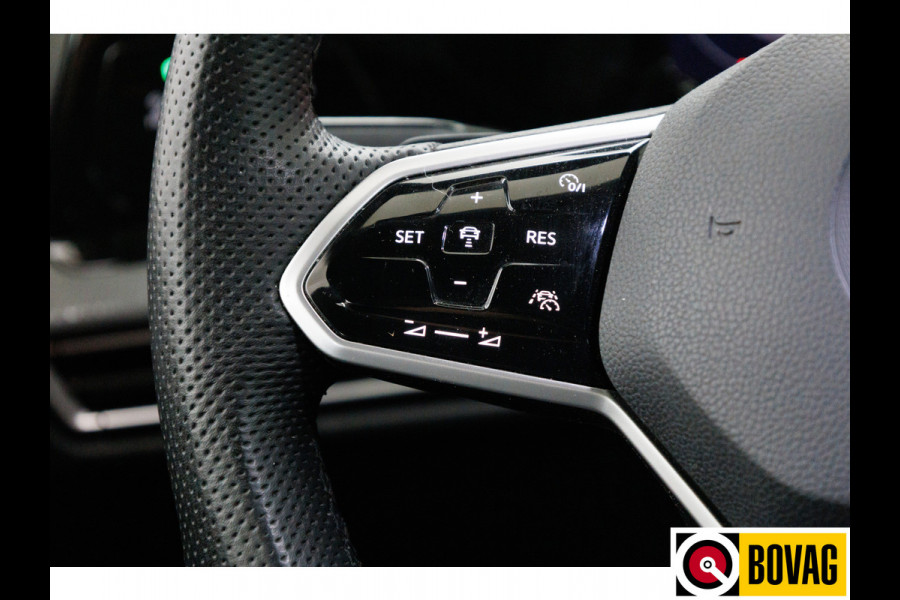 Volkswagen Golf 1.4 eHybrid GTE 245 PK | App. connect | Navigatie | Travel assist | Stoel & stuurverw | IQ Led, Sfeerverlichting
