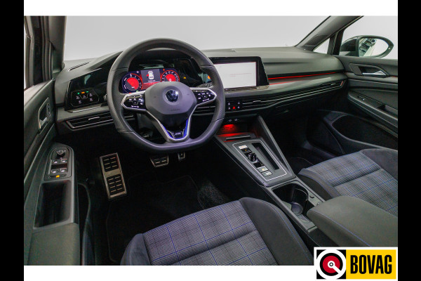 Volkswagen Golf 1.4 eHybrid GTE 245 PK | App. connect | Navigatie | Travel assist | Stoel & stuurverw | IQ Led, Sfeerverlichting