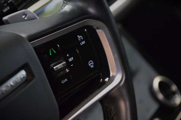 Land Rover Range Rover Velar 2.0 P400e R-Dynamic SE Panoramadak|Leder|Navi|301pk!|Head-Up