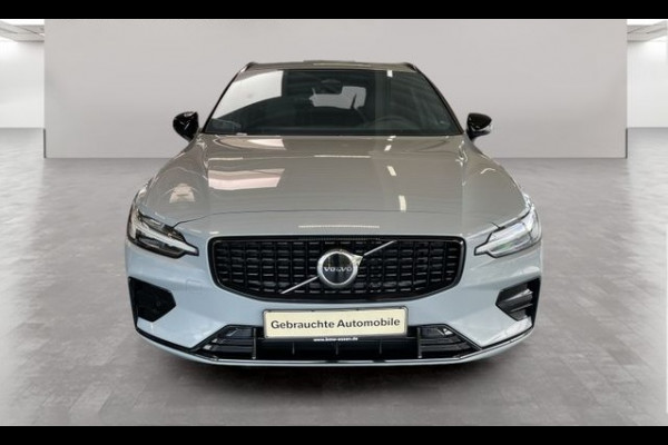 Volvo V60 2.0 B4 Plus Dark, HARMAN/KARDON, LEDER, Elektrische stoelen met geheugen . Een proefrit levert het bewijs. Neem contact op en we maken een afspraak!