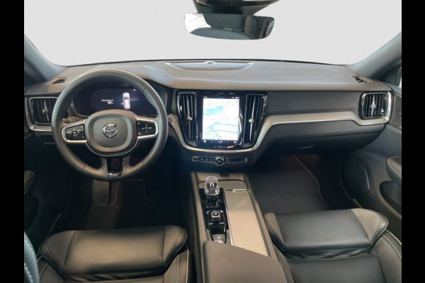 Volvo V60 2.0 B4 Plus Dark, HARMAN/KARDON, LEDER, Elektrische stoelen met geheugen . Een proefrit levert het bewijs. Neem contact op en we maken een afspraak!
