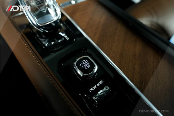 Volvo XC90 2.0 T8 AWD Inscription Intro | VOL | Luchtvering | Trekhaak | Pano