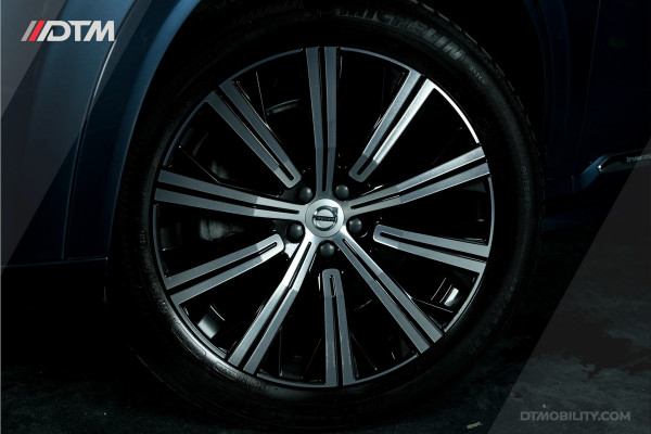 Volvo XC90 2.0 T8 AWD Inscription Intro | VOL | Luchtvering | Trekhaak | Pano