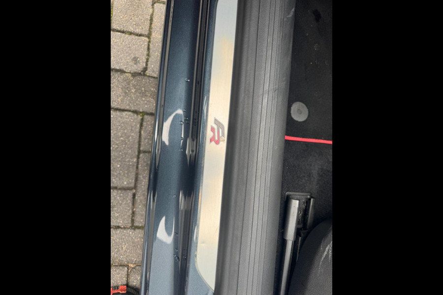 Seat Leon 1.5 TSI FR Ultimate Edition Black /Virtual /Pano