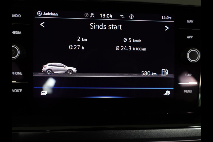 Volkswagen Taigo 1.0 TSI Style 110 pk Automaat (DSG) | Verlengde garantie | Navigatie | Parkeersensoren | Achteruitrijcamera | Adaptieve cruise control | Stoelverwarming |