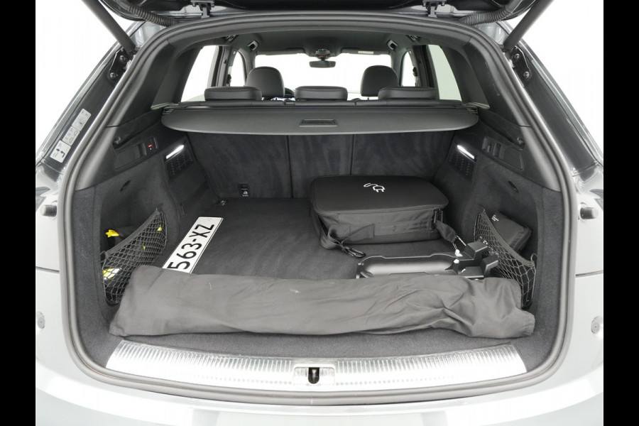 Audi Q5 50 TFSI e 300pk quattro S-Line edition Navigatie Wegkl. trekhaak 360 Camera Stoelverwarming 17